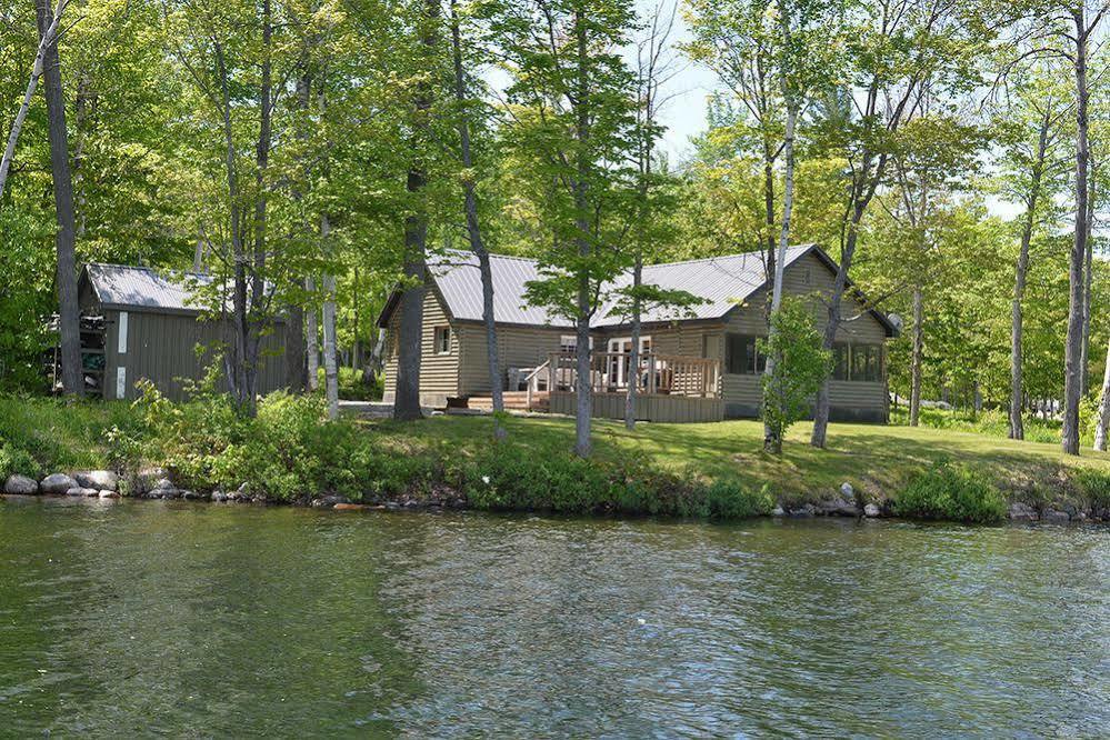 Birchland Cottages Iron Bridge Exterior photo